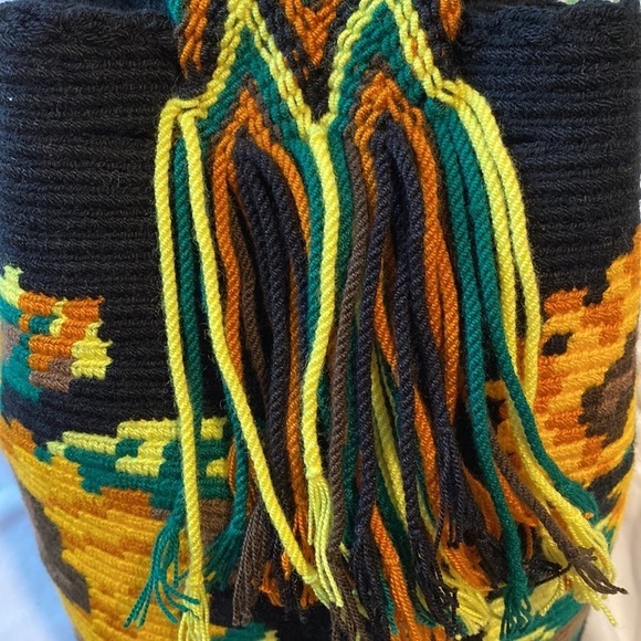 Sunflower Patterned Black Large Wayuu Drawstring Crossbody Mochila Bag - Picture 8 of 11